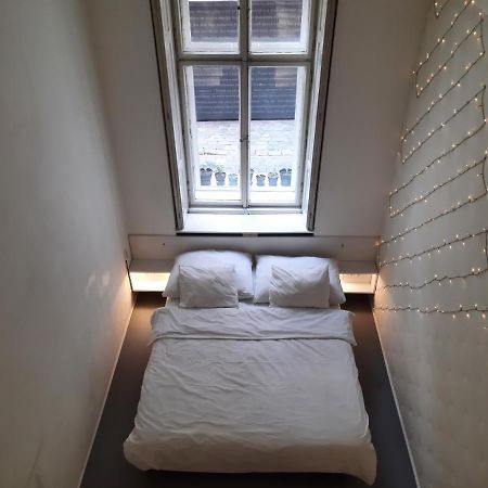Downtown Prague Minimalistic Room In Flatshare Exteriér fotografie